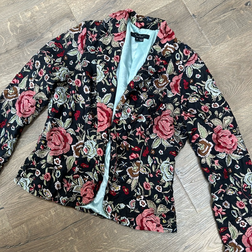 ECI New York Embroidered Blazer